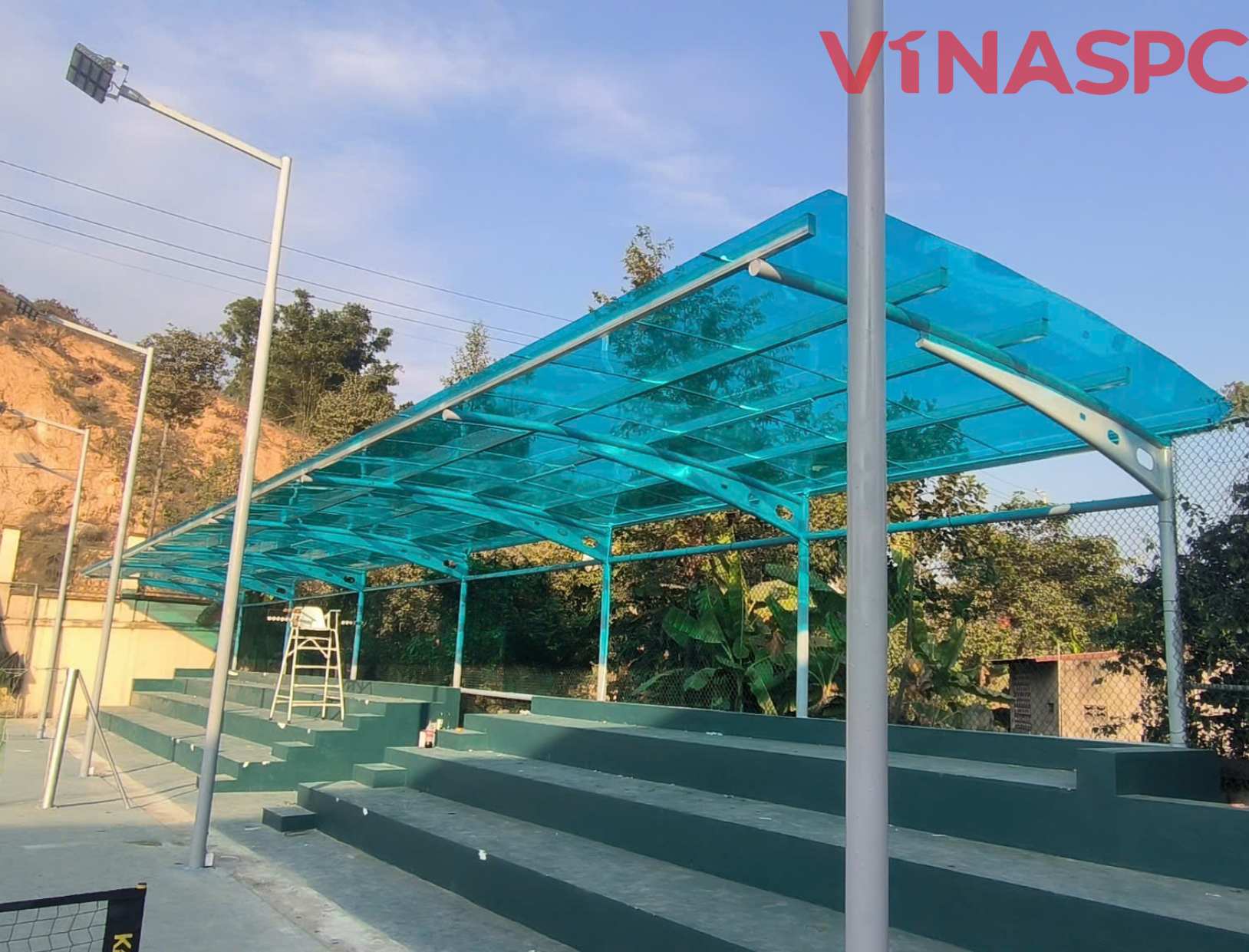 Ứng dụng tấm SL Polycarbonate tại UBND TP. Yên Bái