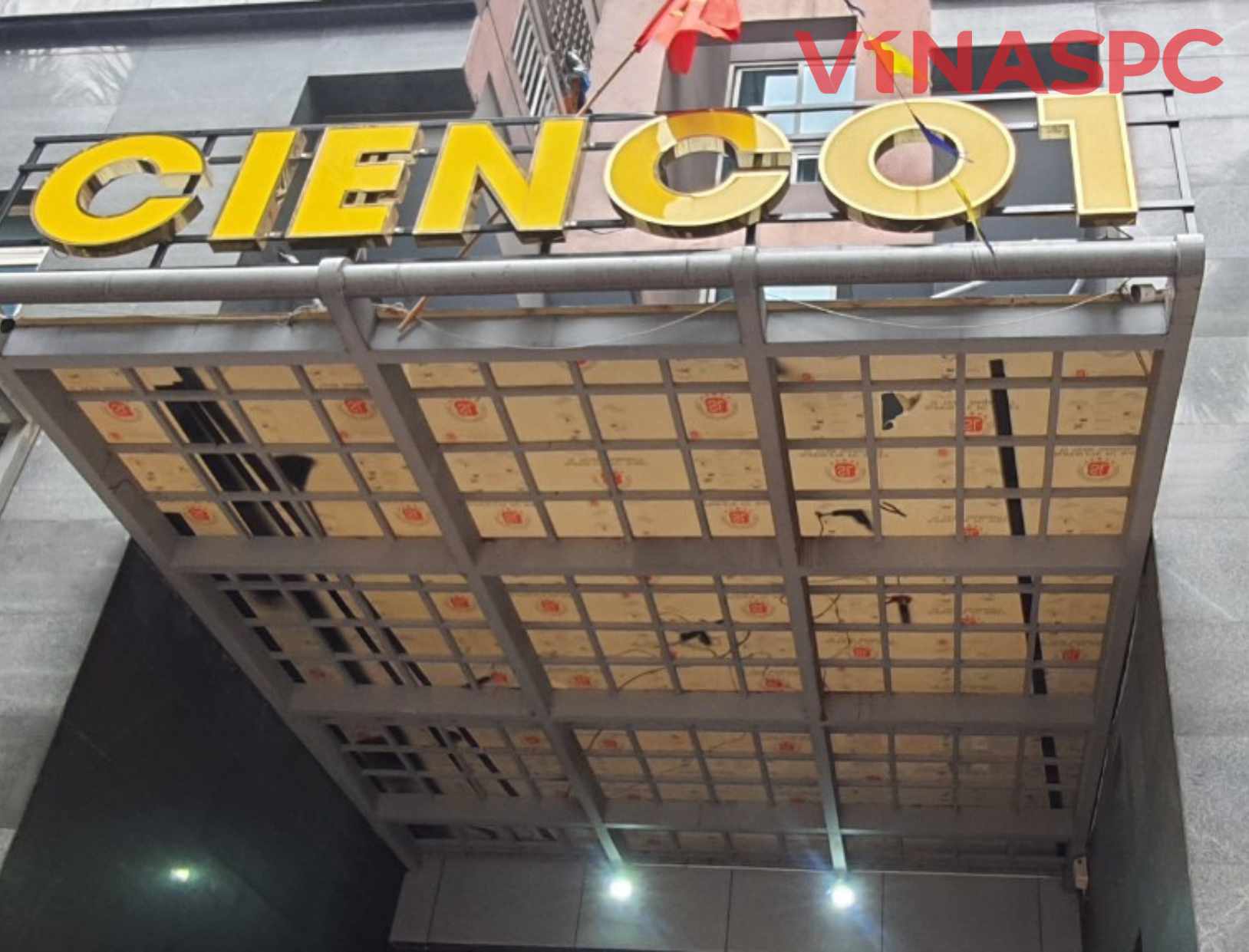 Tuổi Thọ Tấm SL Polycarbonate